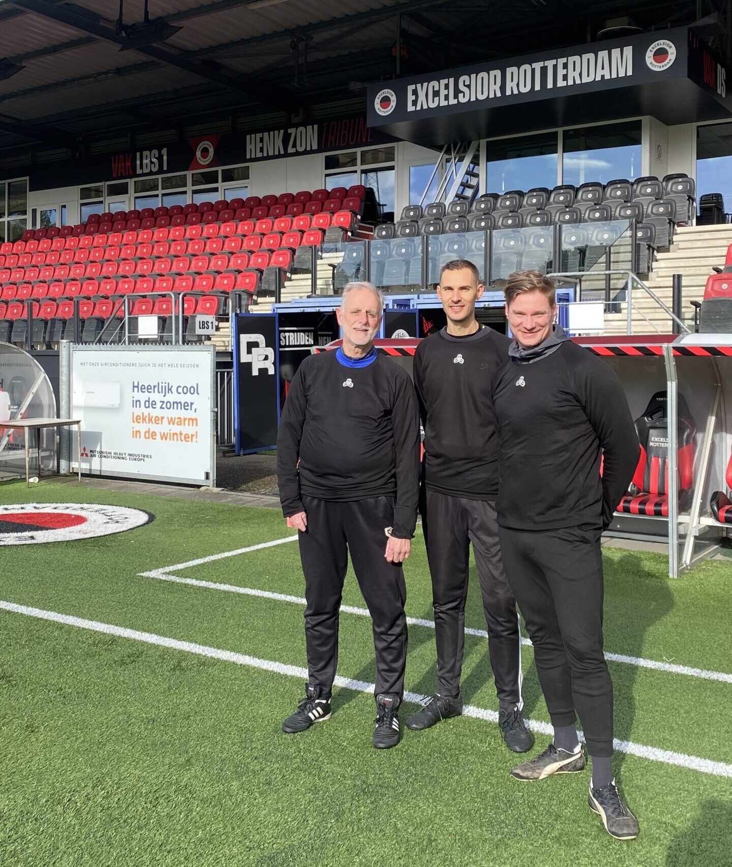 Arry, Hessel & Jorrit bij Excelsior om de trainers en keepers mentale training te bieden